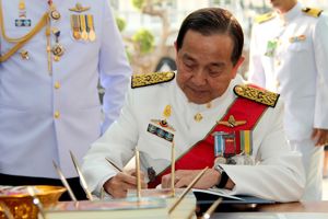 ประธาน กสทช. ร่วมลงนามถวายพระพร เนื่องในวโรกาสวันเฉลิมพระชนมพรรษา ครบรอบ 85 พรรษา