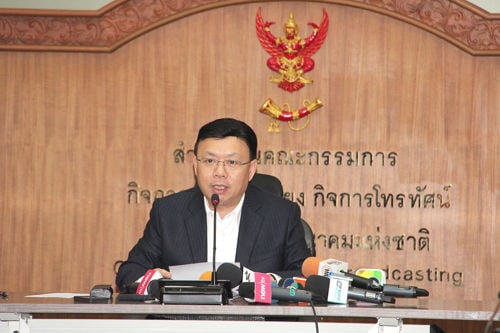 กสทช. ส่งเรื่องช่อง 3 ให้ที่ปรึกษากฎหมายเสนอความเห็น พร้อมขอให้ช่อง 3 ยืนยันผู้ที่มีอำนาจลงนามจริง พร้อมอนุมัติวงเงินชดเชยบอลโลก 369.859 ล้านบาท และให้ความเห็นชอบให้นำร่างหลักเกณฑ์เรียงลำดับช่อง 1-36 เหมือนกันทุกระบบไปรับฟังความคิดเห็นสาธารณะ